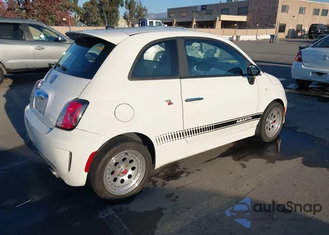 2015 Fiat 500 Abarth z USA, uszkodzony, nr VIN 3C3CFFFH0FT501367